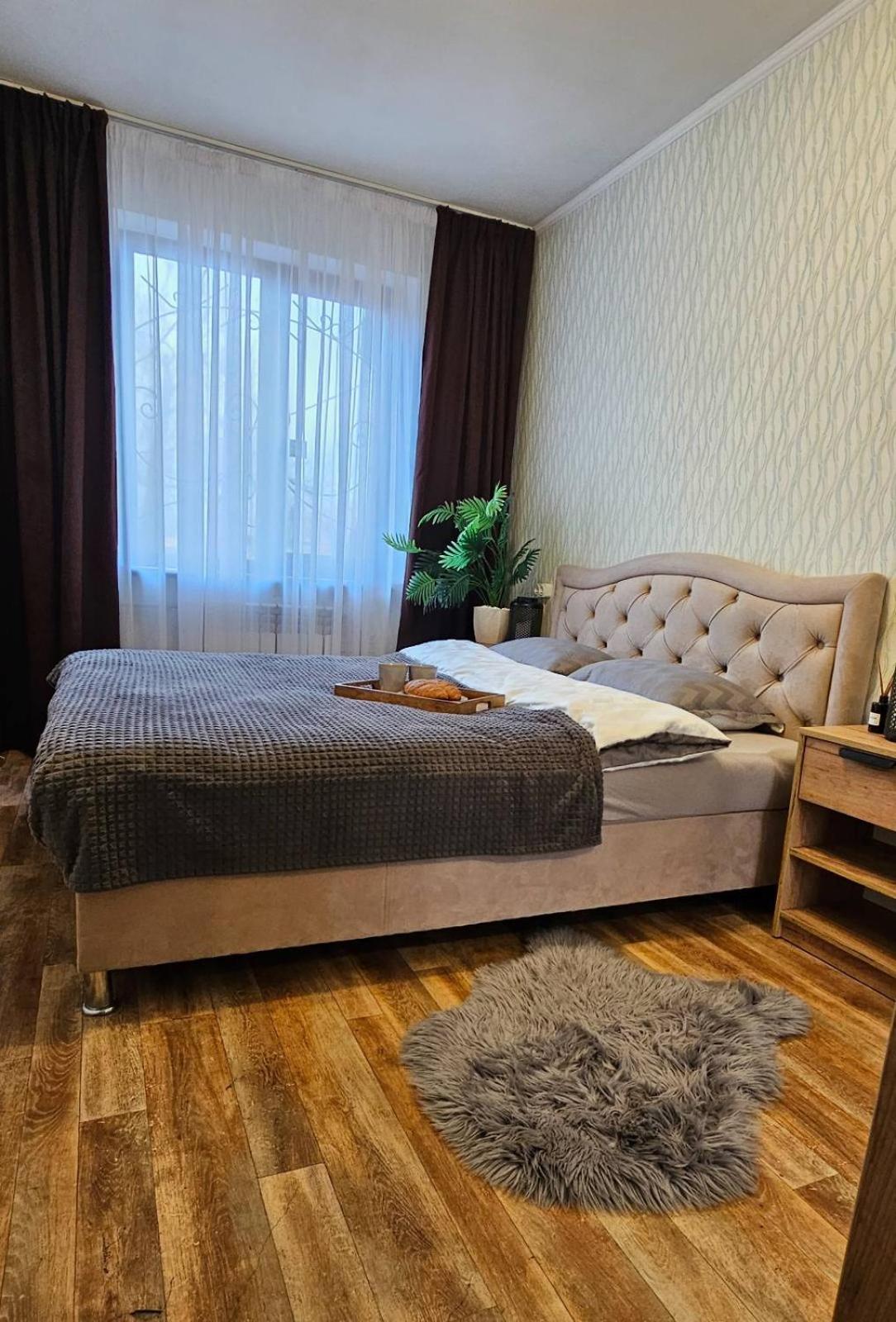 2К Апартаменты В Центре ครือวอยร็อก ภายนอก รูปภาพ